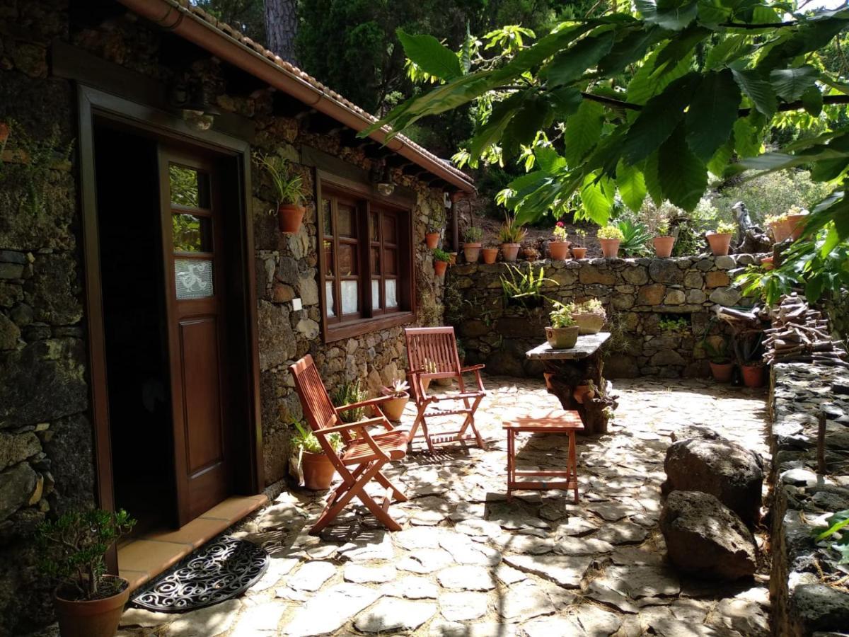 Casa Mary Lola Tinor Exterior foto