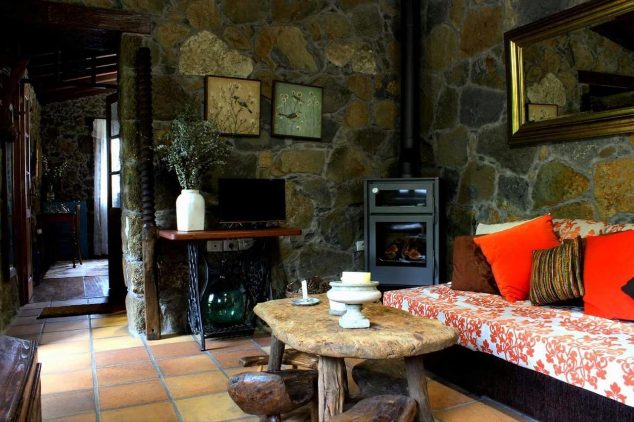 Casa Mary Lola Tinor Exterior foto